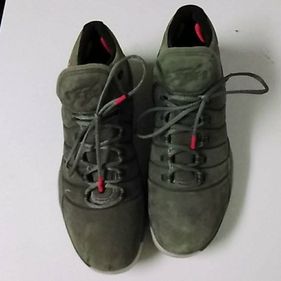 Jordans - Picture 1 of 5